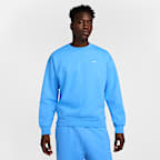 Nike Solo Swoosh Men's Fleece Crew. Nike.com